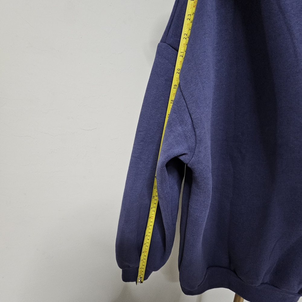Classic Blue‎ Crewneck Sweater for Men - Picture 8 of 8